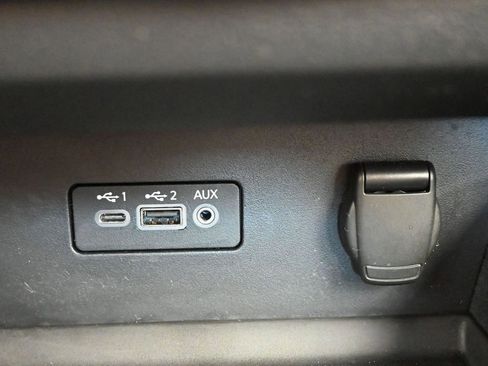 Used 2020 Nissan Altima 2.0 SR image 31