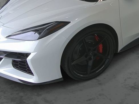 New 2027 Chevrolet Corvette Grand Sport RWD image 7