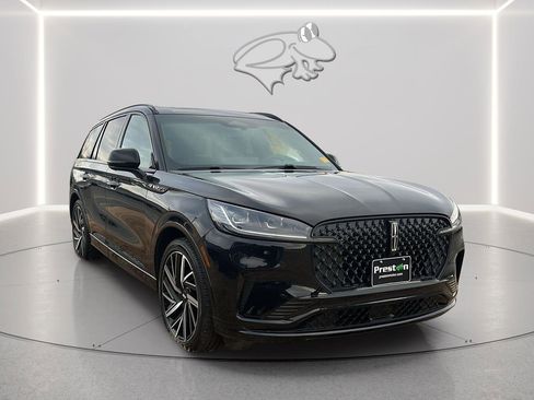 Used 2025 Lincoln Aviator Black Label w/ Jet Appearance Package image 7