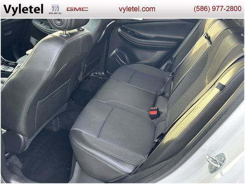 Used 2024 Buick Encore GX Preferred w/ Comfort Package image 11