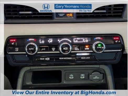 New 2026 Honda Pilot Touring image 22