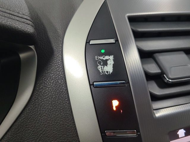 Used 2017 Lincoln MKZ Select w/ Technology Package FWD image 33