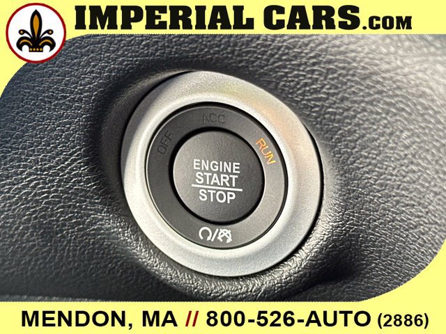 New 2027 Chrysler Pacifica Select FWD image 31