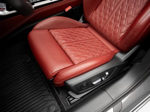 Used 2024 Audi S6 Premium Plus w/ Premium Plus Package image 62