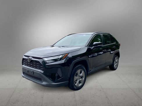 Used 2024 Toyota RAV4 XLE w/ Weather Package AWD/4WD image 4