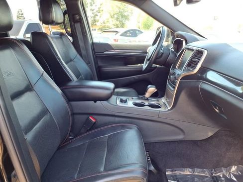 Used 2017 Jeep Grand Cherokee Limited 75th Anniversary AWD/4WD image 24