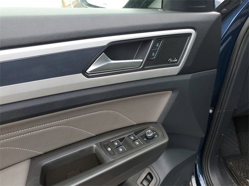 Used 2022 Volkswagen Atlas SEL Premium image 23