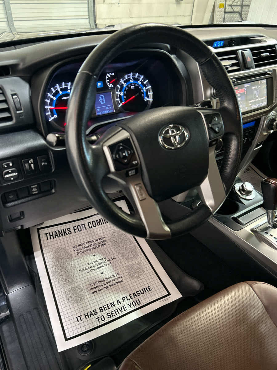 Used 2018 Toyota 4Runner Limited AWD/4WD image 25