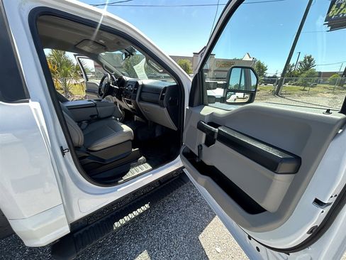 Used 2019 Ford F250 XL RWD image 11