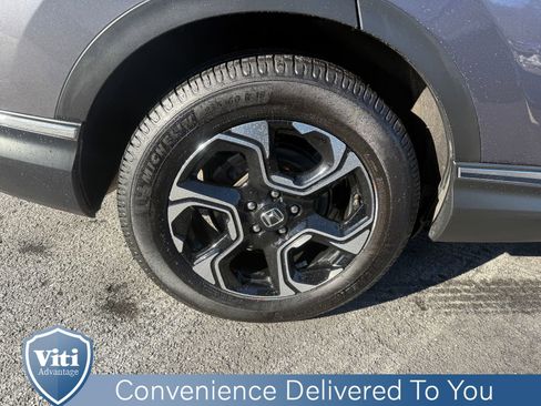 Used 2019 Honda CR-V Touring image 14