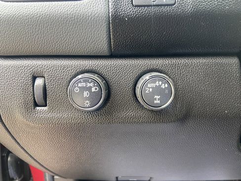 Used 2018 Chevrolet Colorado Z71 image 19