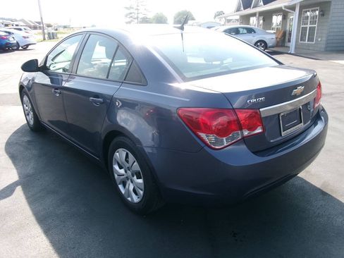 Used 2014 Chevrolet Cruze LS FWD image 7