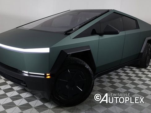 Used 2025 Tesla Cybertruck AWD Crew Cab image 1