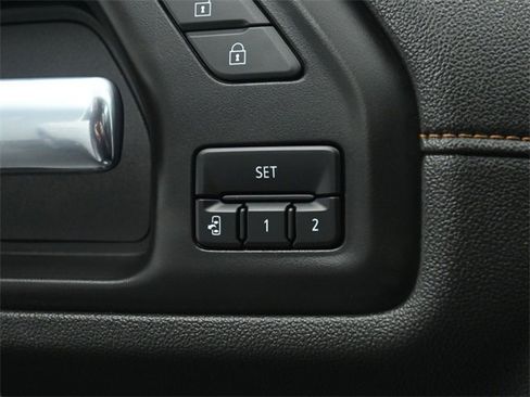 Used 2023 GMC Sierra 3500 AT4 image 36