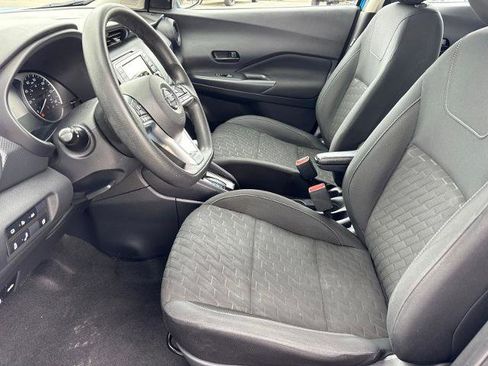 Used 2021 Nissan Kicks S FWD image 15