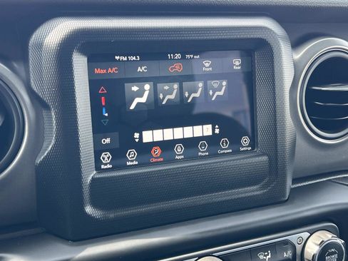 Used 2023 Jeep Wrangler Sport AWD/4WD image 12