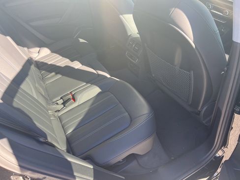 Used 2025 Audi Q5 2.0T Premium image 61