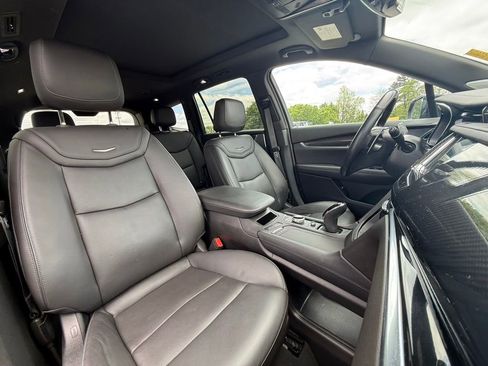 Certified 2023 Cadillac XT6 Sport w/ Technology Package AWD/4WD image 31