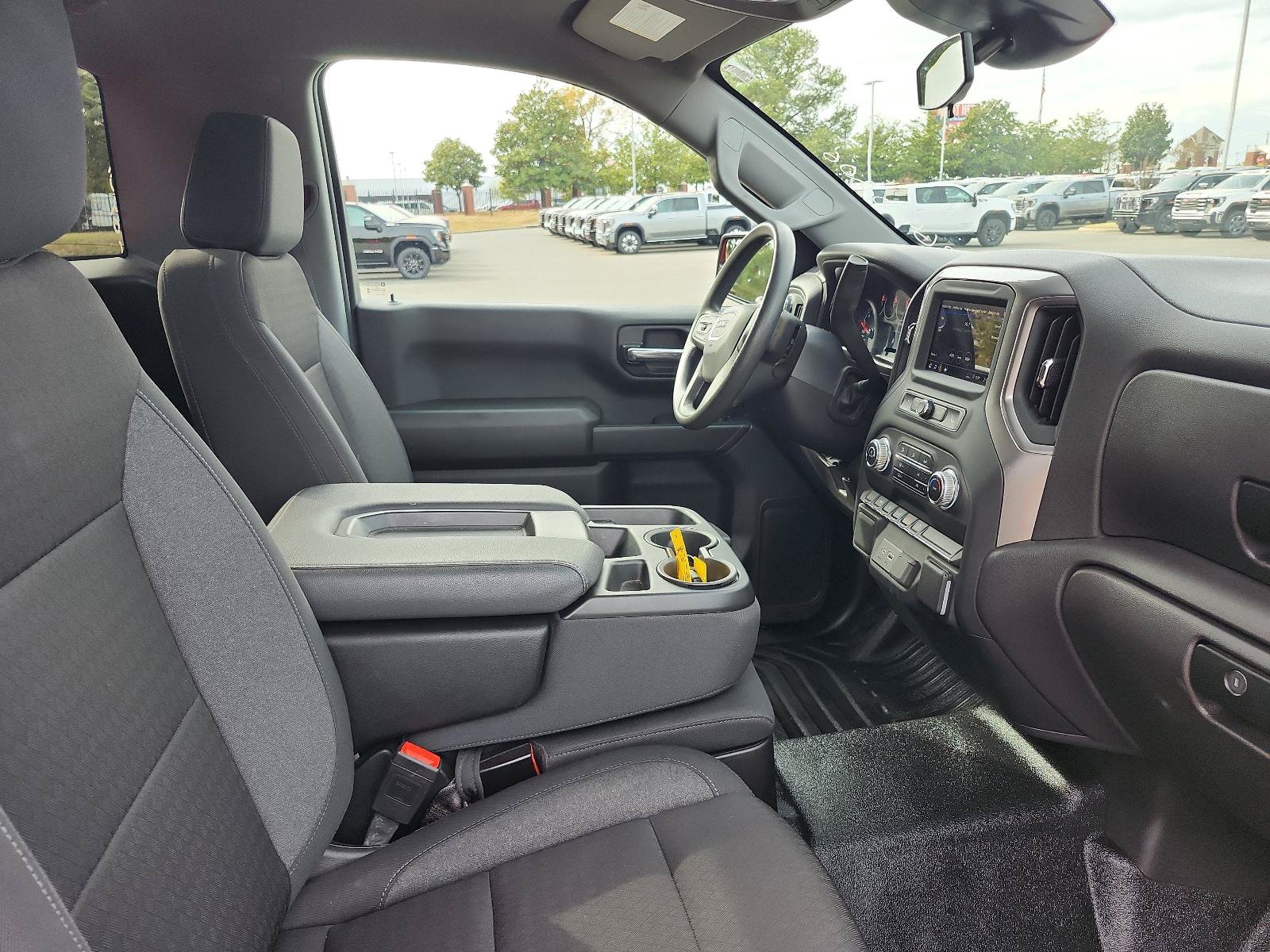 Used 2024 GMC Sierra 1500 Pro w/ Pro Value Package AWD/4WD image 8