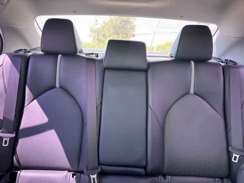 Used 2018 Toyota Camry XSE FWD image 20