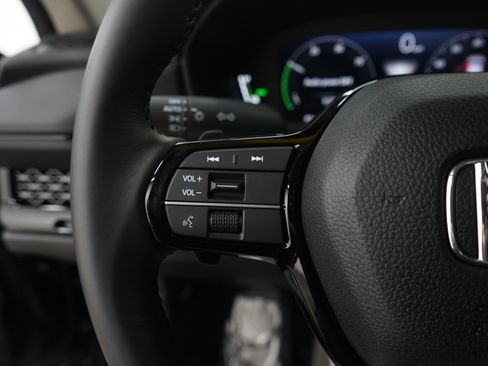 Used 2023 Honda Accord Touring image 22