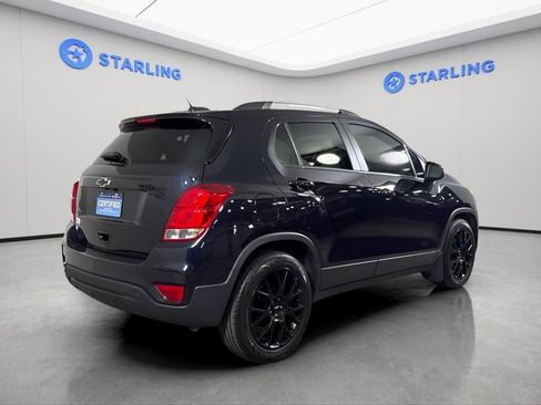 Certified 2021 Chevrolet Trax LT w/ Sport Edition image 9