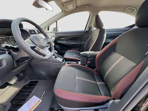 Used 2025 Nissan Versa SR w/ Trunk Package FWD image 19