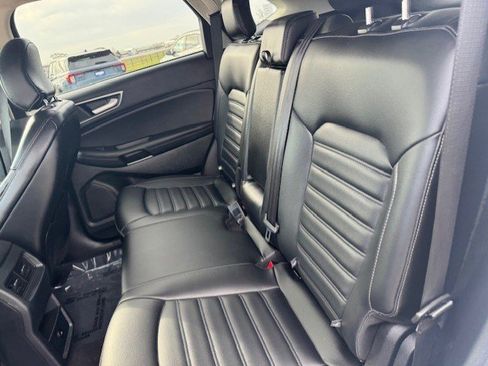 Certified 2024 Ford Edge SEL image 23