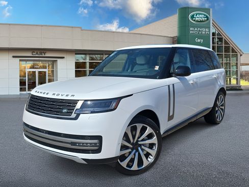 New 2026 Land Rover Range Rover Long Wheelbase SE image 1