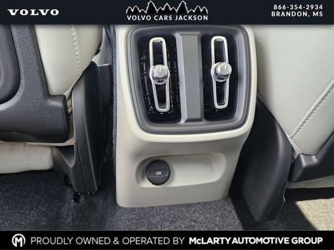 New 2026 Volvo XC40 B4 Plus w/ Protection Package Premier image 18