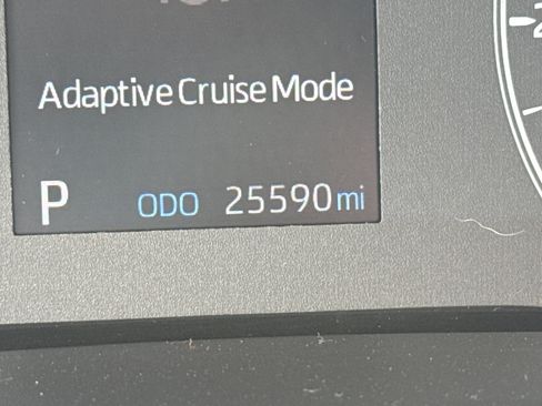 Used 2025 Toyota Corolla LE FWD image 20