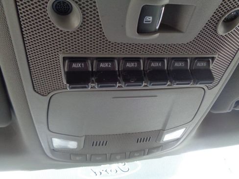 Used 2019 Ford F250 XLT w/ XLT Premium Package image 62