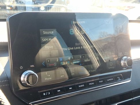 Used 2023 Mitsubishi Outlander SE Black Edition image 18