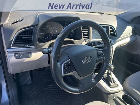Used 2017 Hyundai Elantra SE w/ SE A/T Tech Package 03 image 11