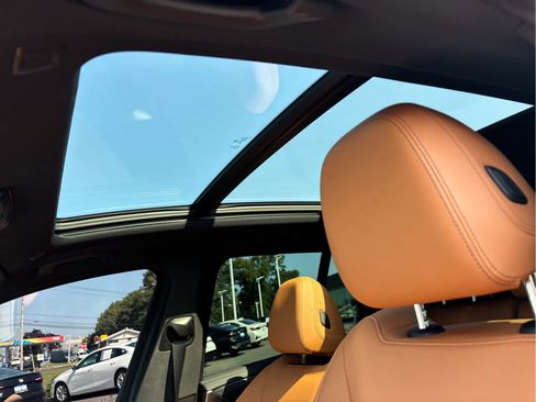 Used 2023 BMW X3 M40i AWD/4WD image 9