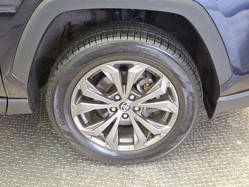 Certified 2022 Toyota RAV4 Limited AWD/4WD image 27