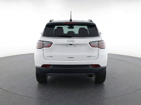 Used 2025 Jeep Compass Limited image 7