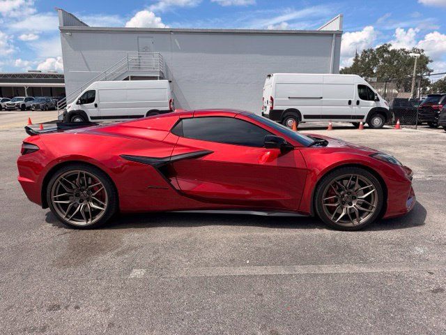 Used 2023 Chevrolet Corvette Z06 w/ Stealth Interior Trim Package RWD image 18