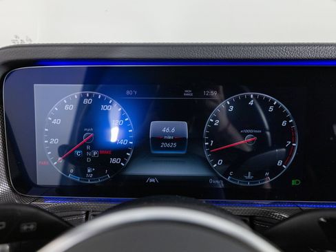 Used 2023 Mercedes-Benz G 550 image 33