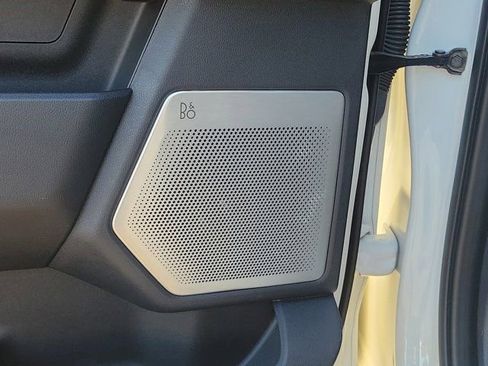 Used 2024 Ford F250 Platinum image 16