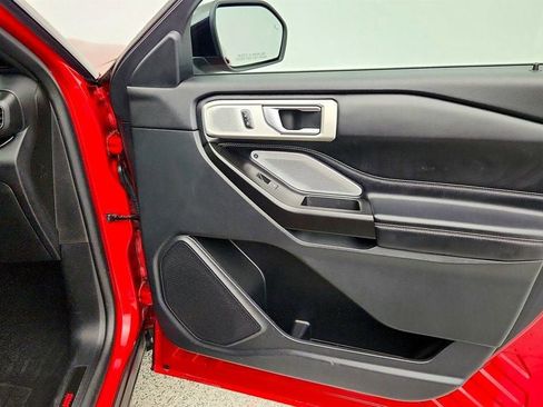 Used 2020 Ford Explorer ST w/ ST Street Pack image 28