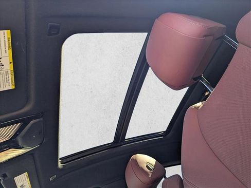 Used 2022 BMW X6 xDrive40i image 16