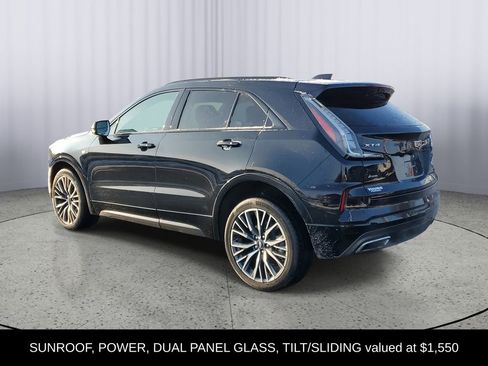Used 2024 Cadillac XT4 Sport image 5