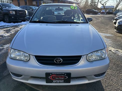 Used 2002 Toyota Corolla LE image 2