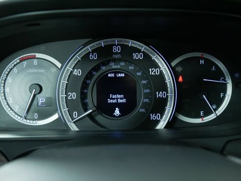 Used 2016 Honda Accord EX image 27