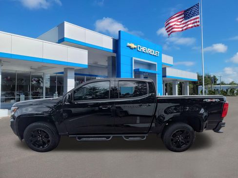Used 2022 Chevrolet Colorado LT w/ LT Convenience Package AWD/4WD image 6