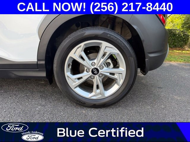 Used 2023 Hyundai Kona SEL FWD image 7