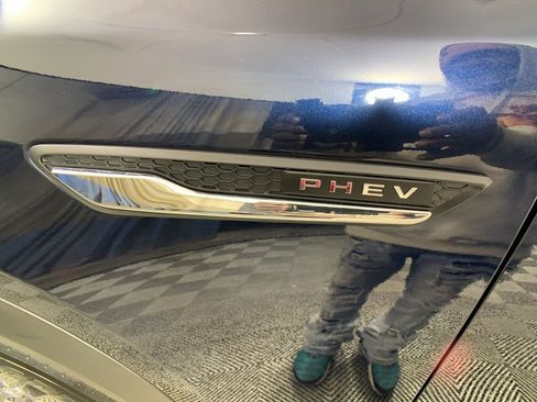 New 2025 MAZDA CX-90 Plug-In Hybrid w/ Preferred image 11