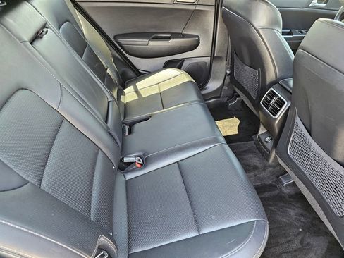 Used 2020 Kia Sportage S FWD image 15