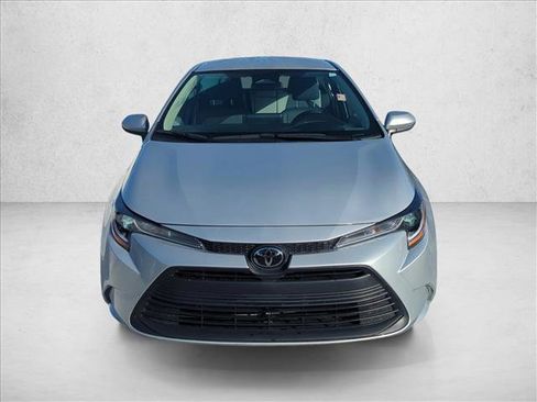 Certified 2024 Toyota Corolla LE FWD image 2